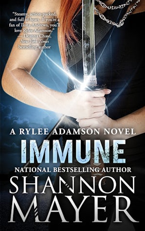 Immune book image